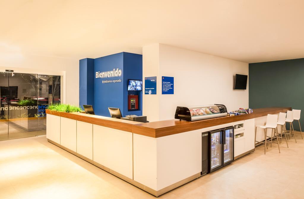 Hotel One Ciudad De Mexico Patriotismo Extérieur photo